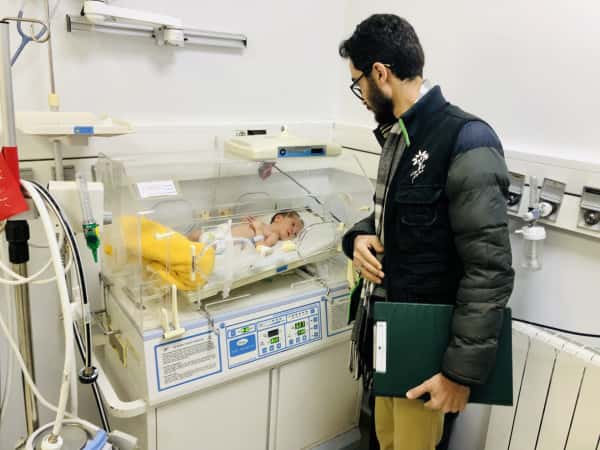 A newborn needs your help!