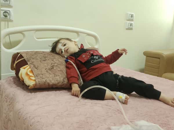 Help Zakaria enjoy a pain free childhood