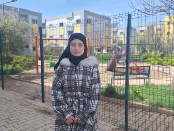 ثناء طفلة يتيمة من محافظة حلب