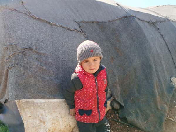 صغيرنا اليتيم حمزة بحاجة دعمكم ليحظى بطفولة أفضل