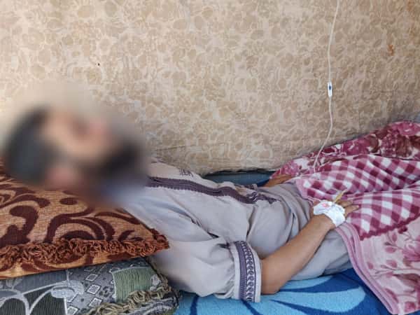 His illness didn’t stop at congenital myopia; he is now suffering from a new condition!