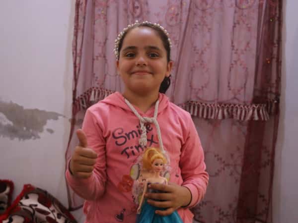 Nisreen is a girl from Deir Ezzor
