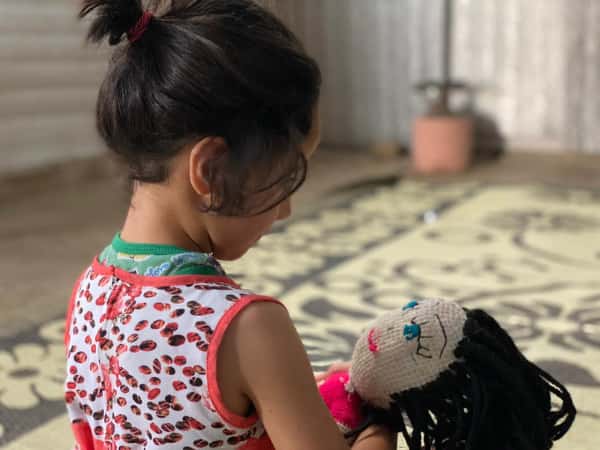 Rabia is an orphan child from Homs