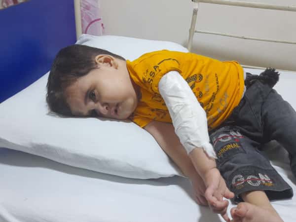 Mansour is a young child suffering from many diseases. Let us extend a helping hand to him and contribute to his treatment.