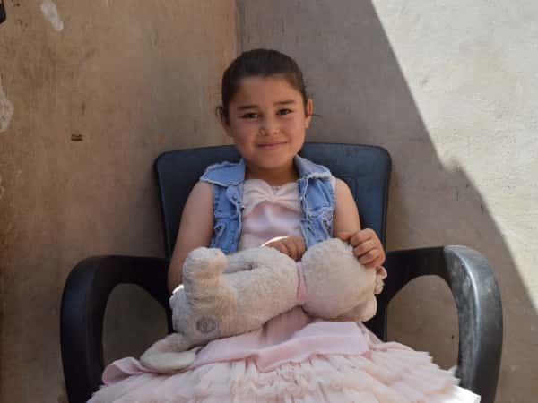 Yasmine is an orphan girl who needs your support.
