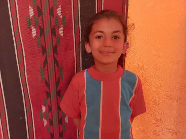 Sila, a Gaza girl, needs support.