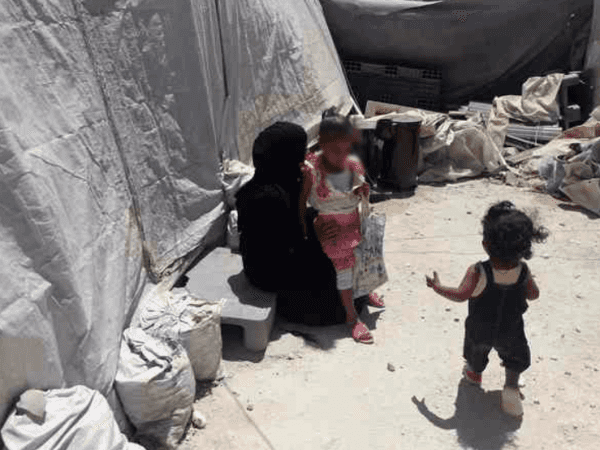 شابة تعاني من اختلاجات متكررة