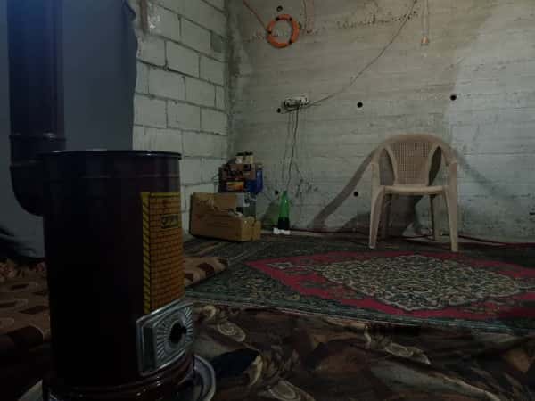 A man is the maintainer of 9 people, needs your help