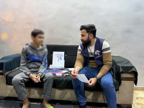 التلاسيميا تثقل كاهل أسرة علاء