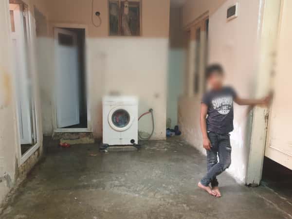 مهدّدون بالطرد من منزلهم وبحاجة مساعدة