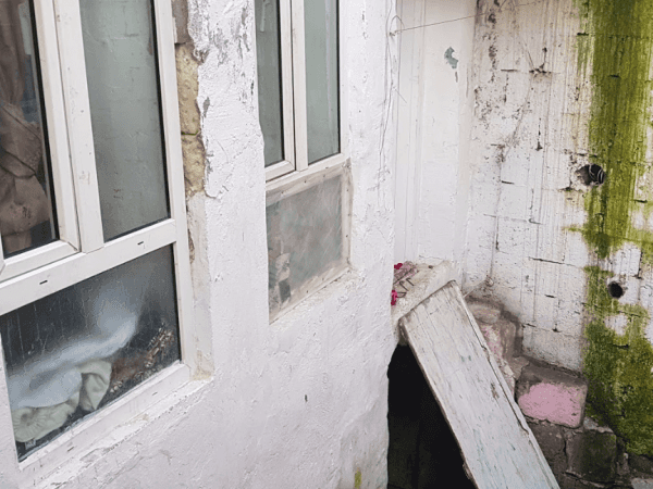 A family must insure the house rent and the costs.