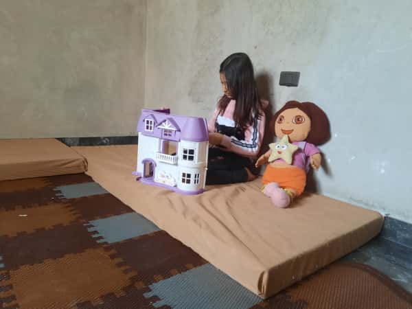 Maria - an orphan in need of help