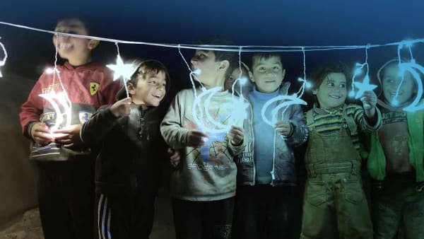 إخراج الصدقة في رمضان &ndash; أفضل الأوقات لتوزيع الصدقات