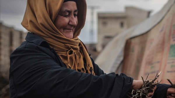 كيف تدخل السرور لقلب والدتك في عيد الأم